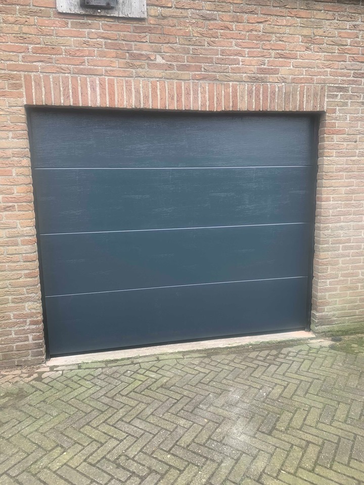 installateurs van sectionale poorten Berlaar | ceeco bv